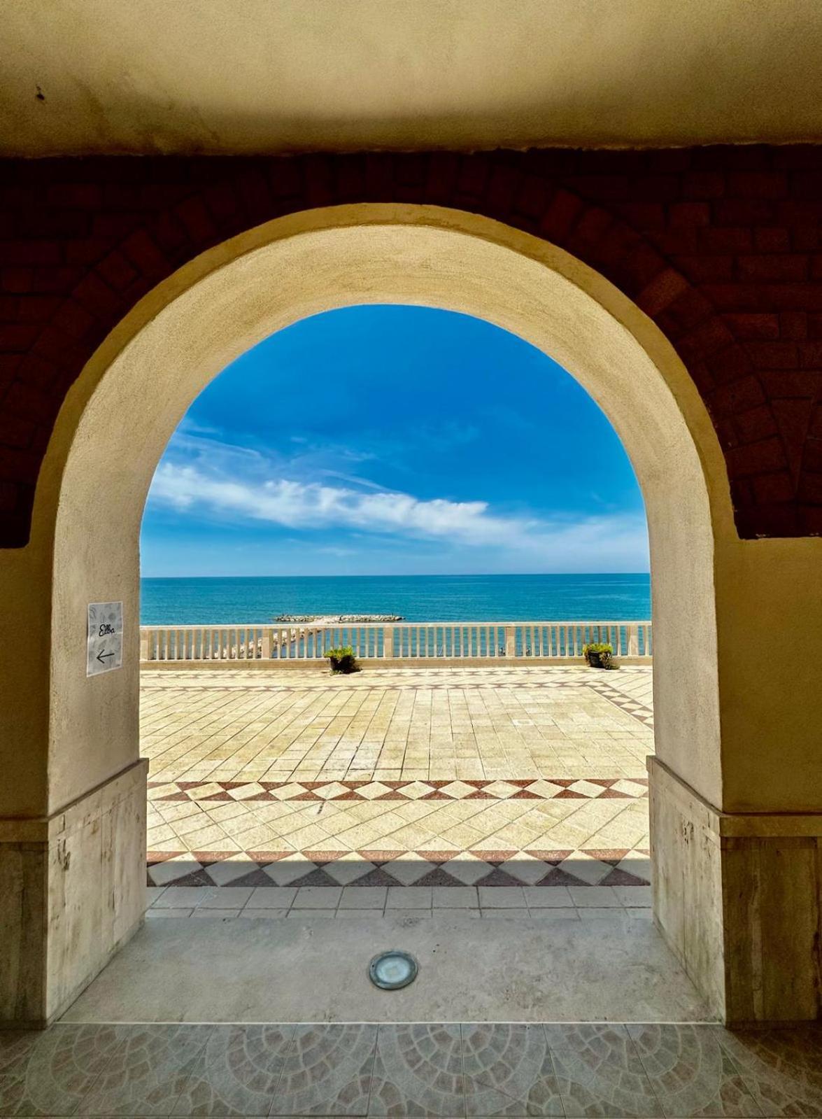 Il Paradiso Sul Mare Anzio Ngoại thất bức ảnh