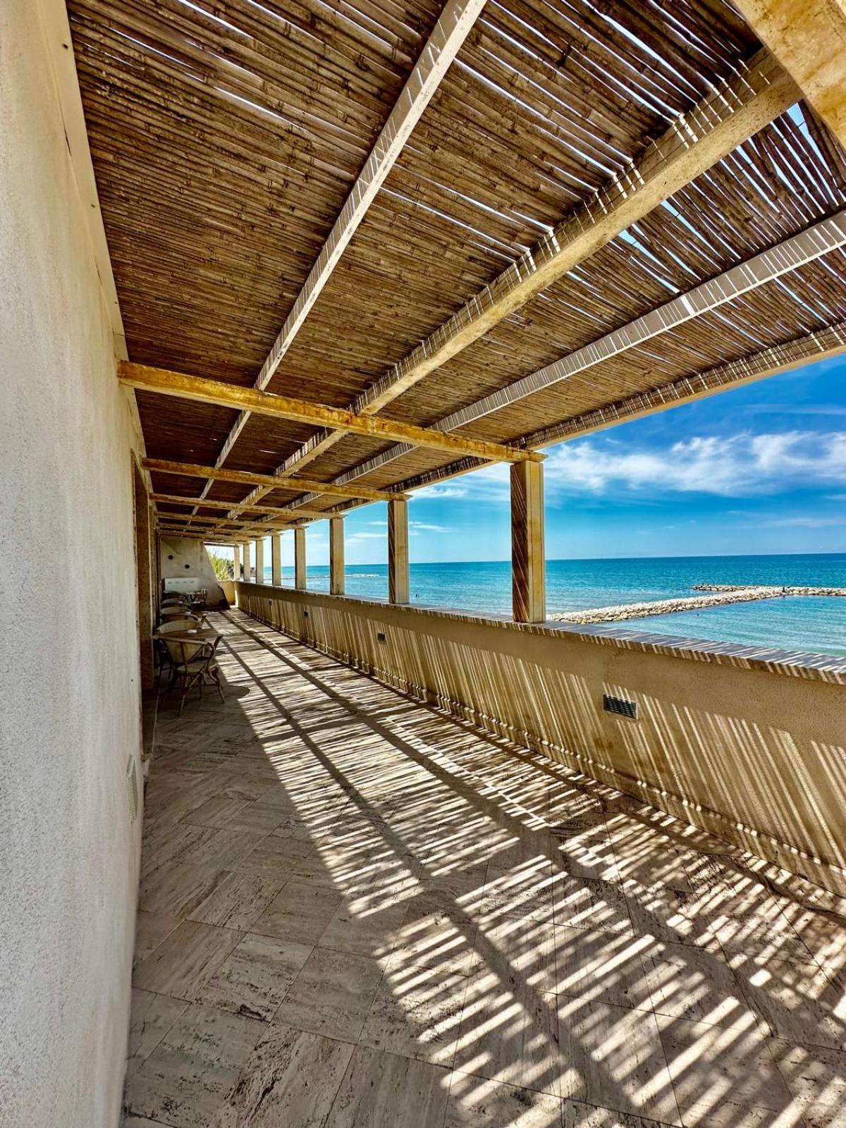 Il Paradiso Sul Mare Anzio Ngoại thất bức ảnh